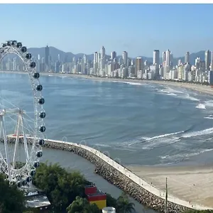 Apartamento Frente Mar, Espetacular Vista Mar, Roda Gigante, Balneário Camboriú